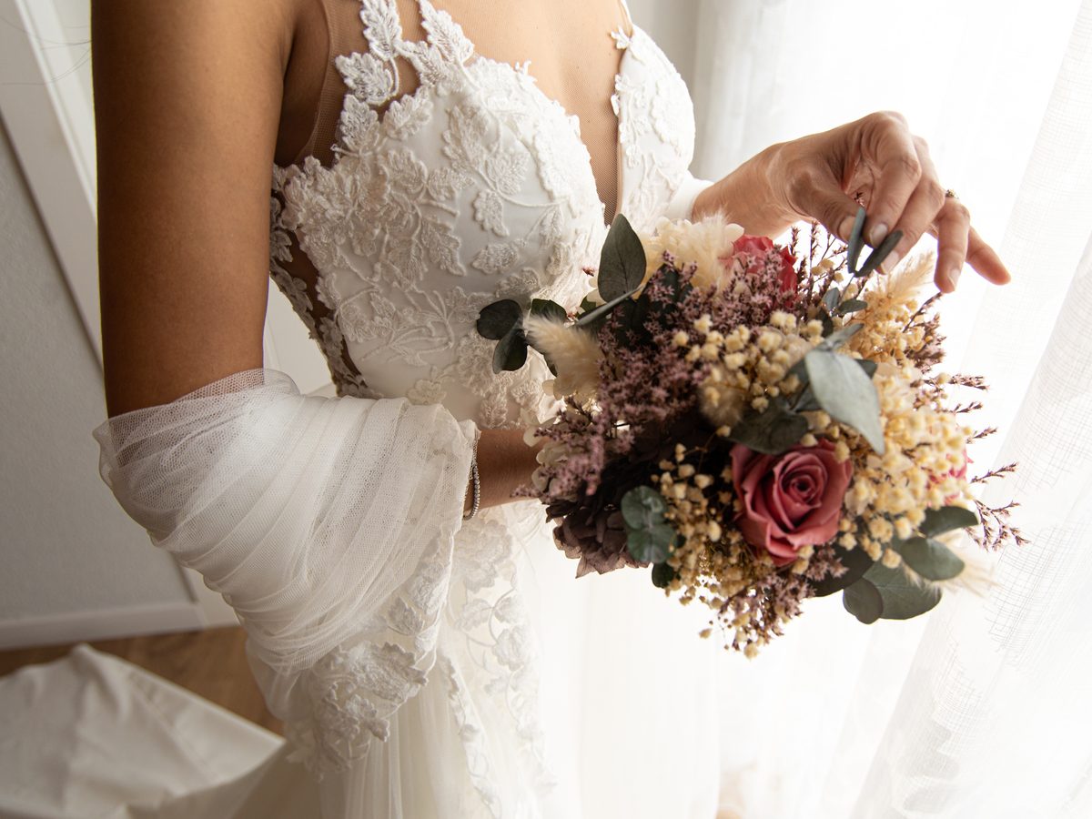 Detalle del ramo de la novia en una boda en Murcia